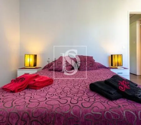 Apartamento T1 Nora Velha *